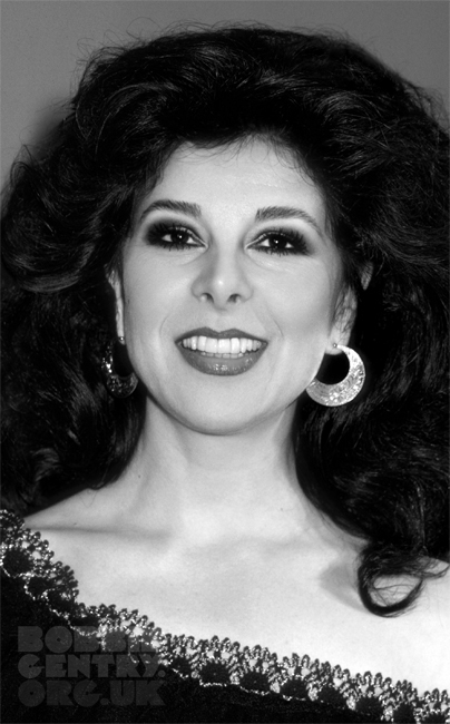 Bobbie Gentry at the Country Music Awards on April 29th 1982, Shrine Auditorium, Los Angeles - Photo Ron Galella wm
