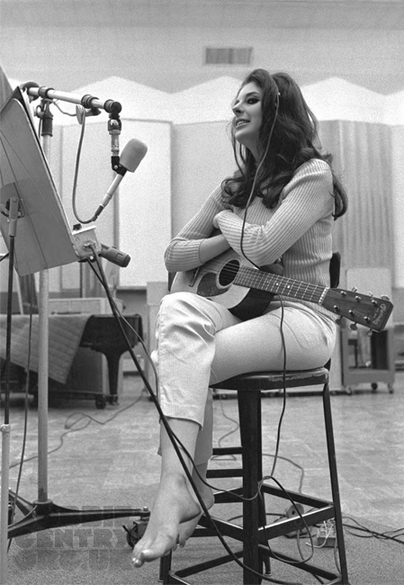 Bobbie recording at Capitol Studios 1967 3 wm