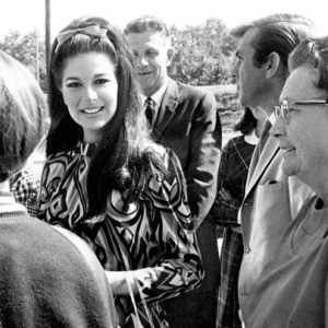 Bobbie Gentry Day 30-09-67 Mississippi - grandmother Mrs HB Streeter at right