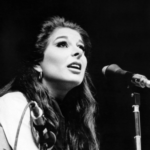 Bobbie live in 1968