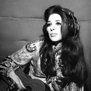 Bobbie at FAME studios, Muscle Shoals1969 - 5
